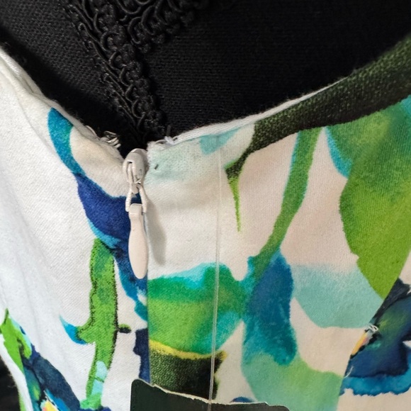 Ralph Lauren NWT Midi 86% cotton Sundress. Ptp 16” lenght 39” - Picture 4 of 7